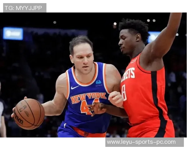 波杰姆斯基从核心到替补的角色转变如何重塑球队进攻体系